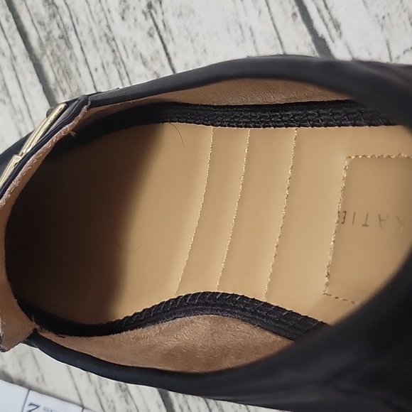 Kelly & Katie Loafers, Size 9.5 - Picture 10 of 10